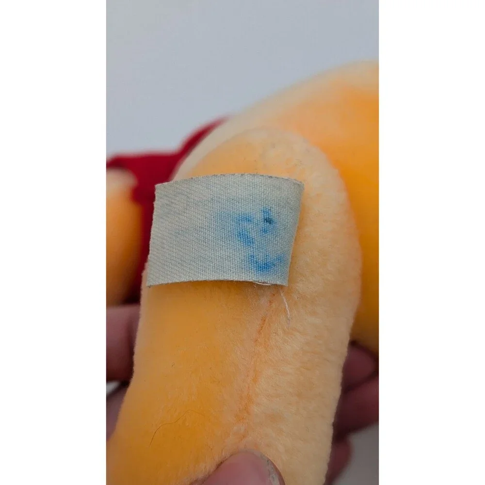 Vintage Winnie the Pooh Plush 8